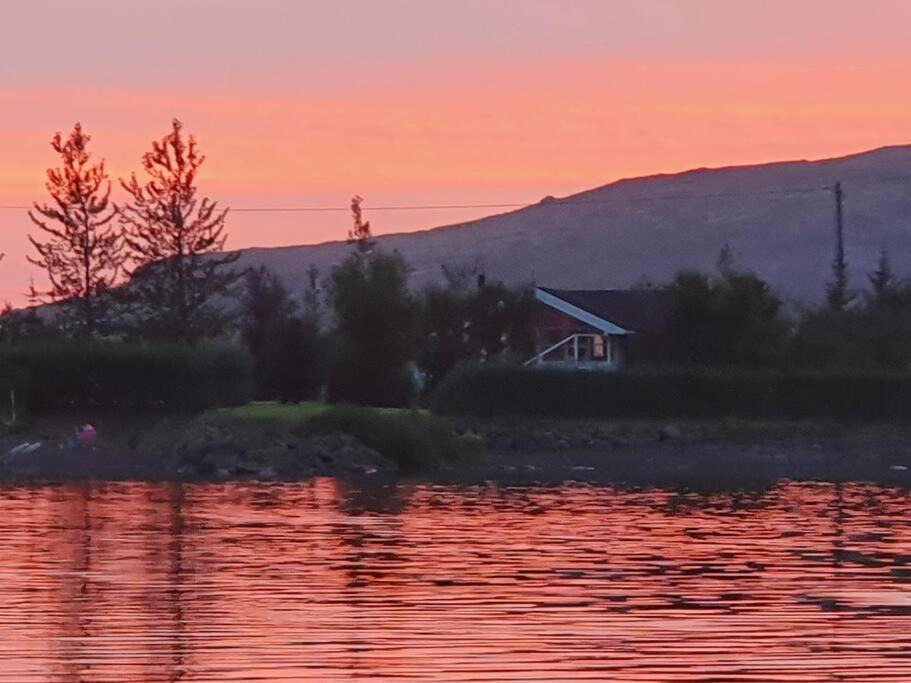 Paradise Near Reykjavik W. Sauna - Northern Lights Villa Mosfellsbaer Exterior photo